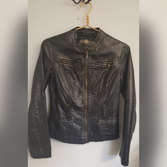 Big Chill Vintage Jackets & Blazers - Big Chill Vintage Faux Leather Moto Jacket XS
